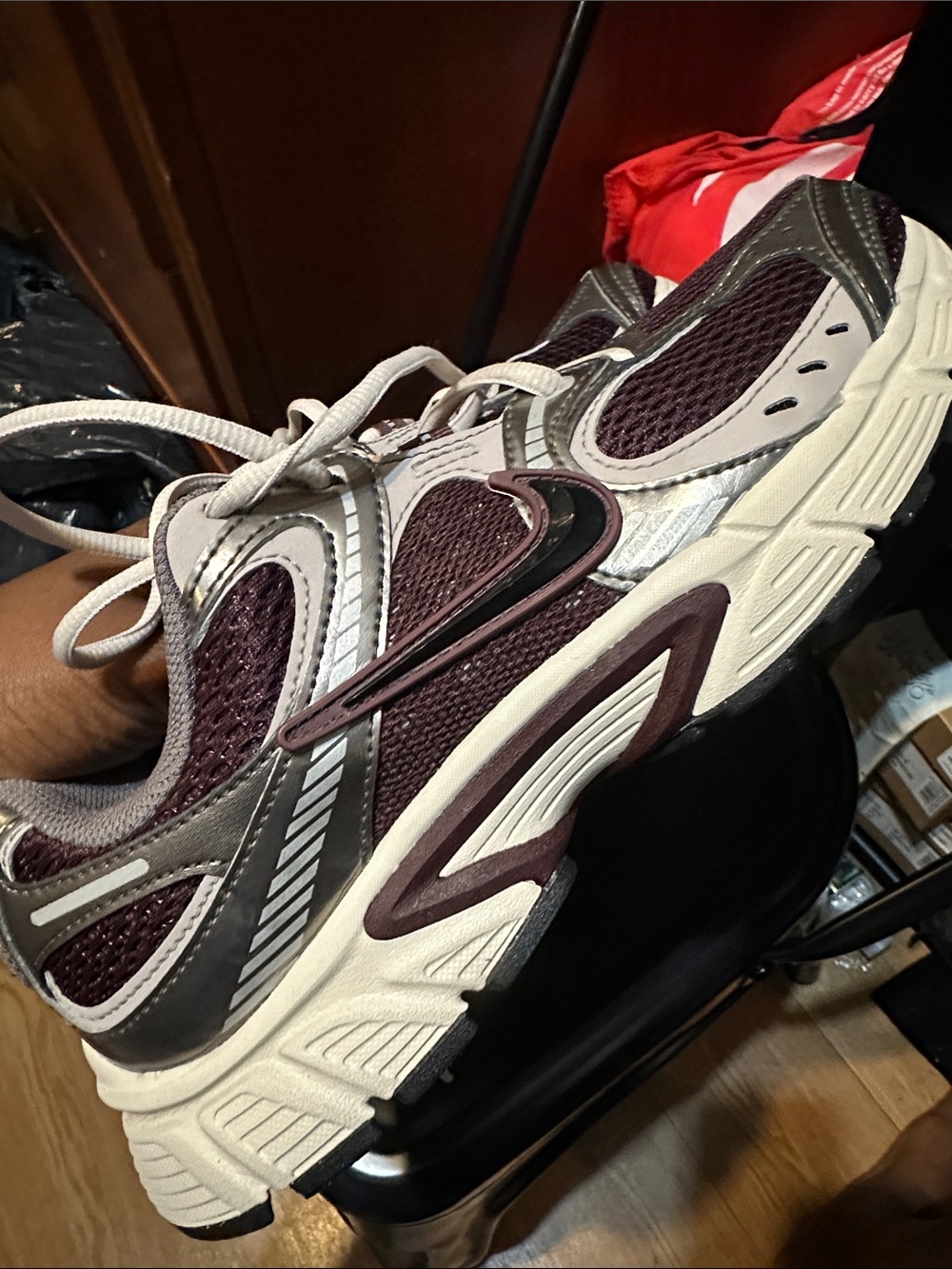 Nike V5 Rnr - Picture 4 of 9